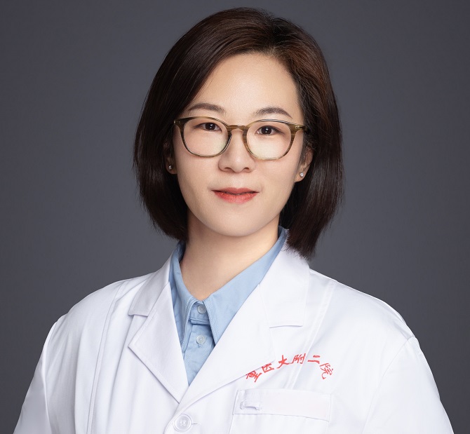 1683255471594019455.jpg 王娜31492.jpg